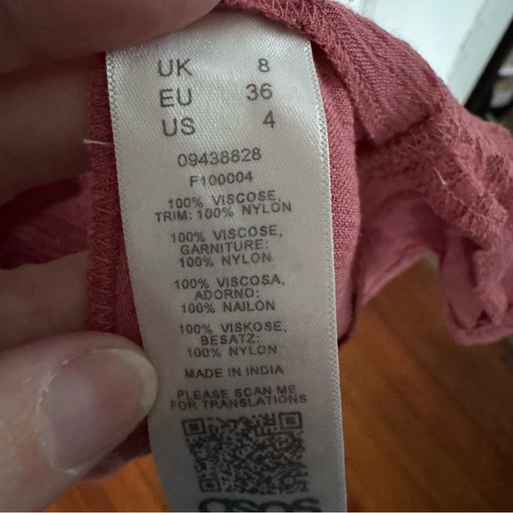 ASOS Dusty Rose Lace Trim Plunge Dress NWT Size 4 - Picture 9 of 12